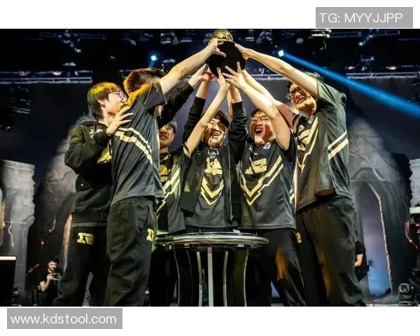 电竞比分和平精英热议RNG状态引发的争议与讨论 电竞比分和平精英热议RNG状态引发的争议与讨论